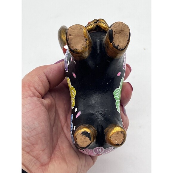 Hand Painted Black Floral Torito de Pucará Folk Art Pottery Bull Figurine Peru - Picture 9 of 16